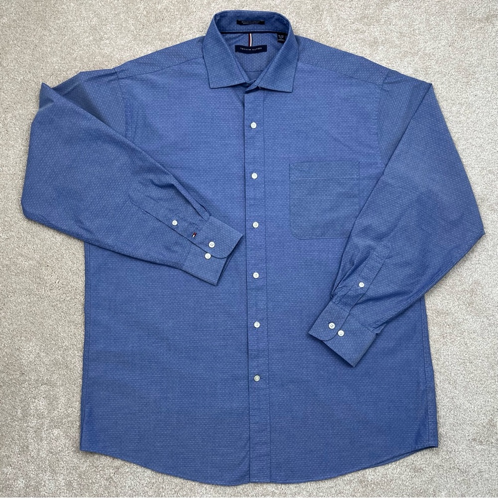 Tommy Hilfiger Shirt Adult Large Blue Button Up Wrinkle Resistant Preppy Men